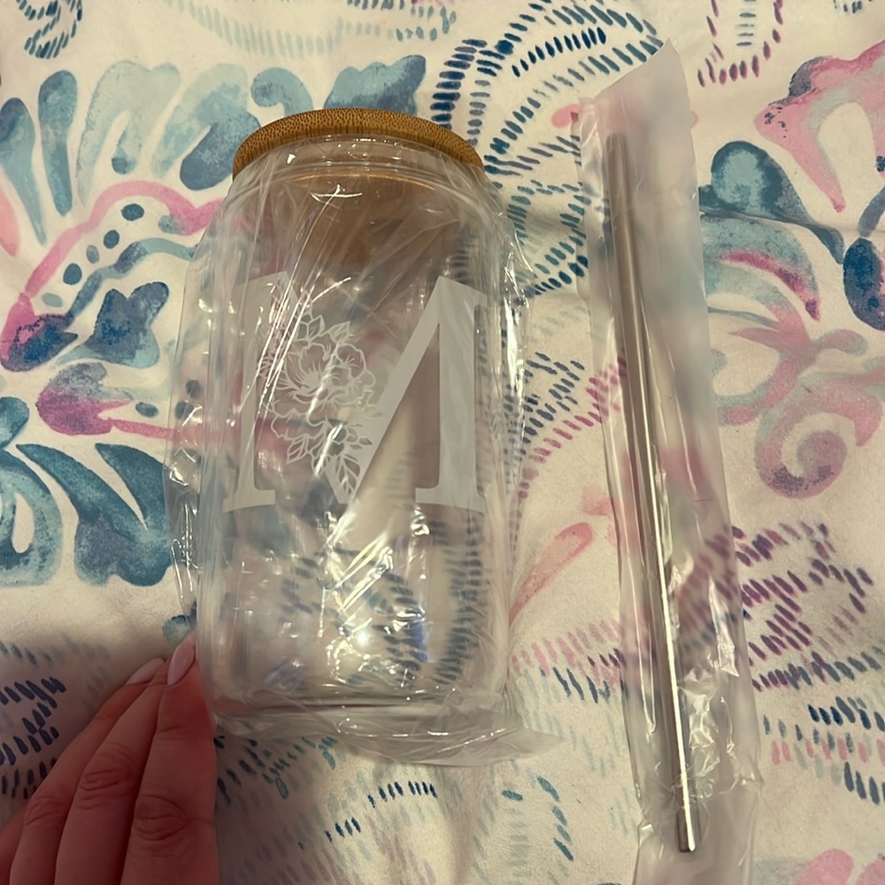 Adorable Class Can Cup, unopened